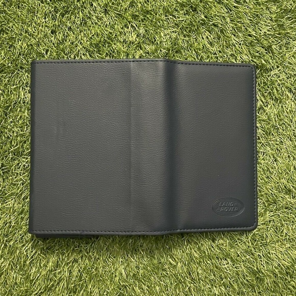 2020 Land Rover Range Rover Velar Owners Manual 3.0L 2.0L - Picture 10 of 11